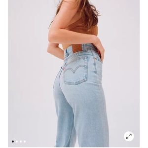 Levi’s Ribcage High Waisted Straight Leg Jeans